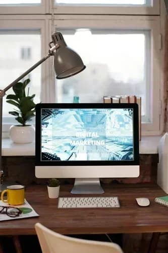 How to Choose the Right Type of Website for Your Business in 2025