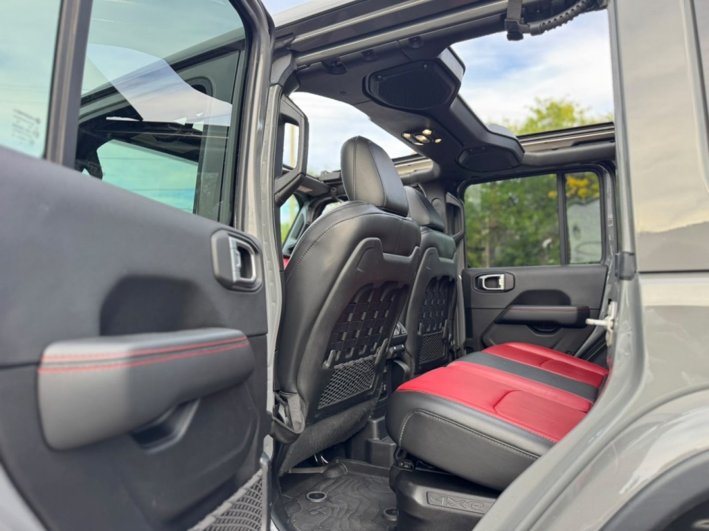 Jeep Wrangler 4xe Rubicon 2023 — photo 14