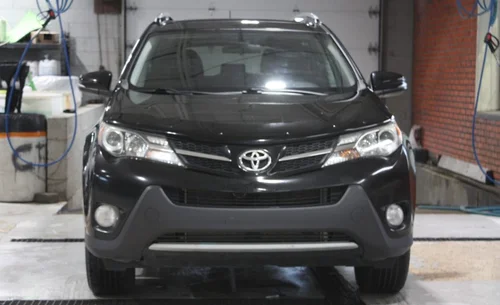 2015 TOYOTA RAV4 XLE AWD — photo 2