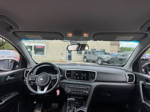 KIA Sportage LX 2021 — photo 10