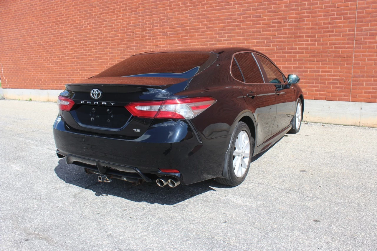 TOYOTA Camry — photo 4