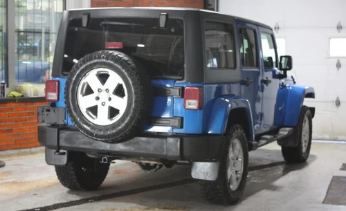 2011 JEEP WRANGLER UNLIMITED SAHARA — photo 6
