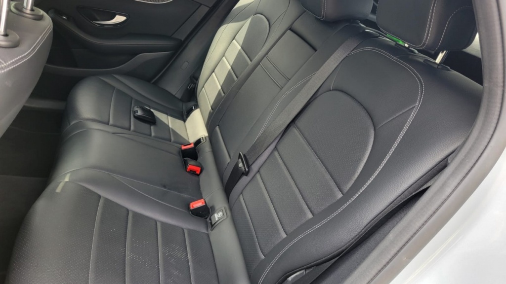 Mercedes-Benz GLC GLC 300 2023 — photo 13