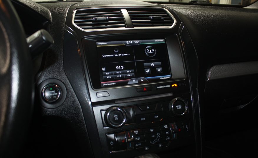 2016 FORD EXPLORER XLT 4X4 — photo 12