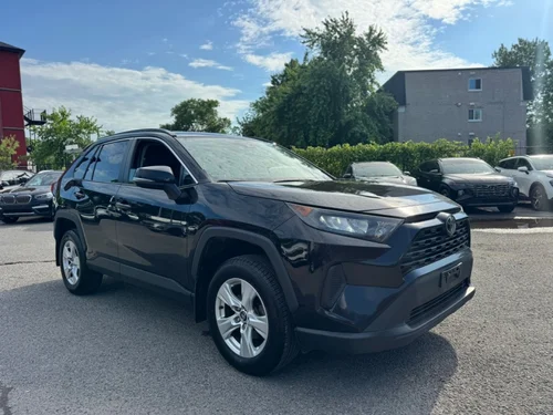 Toyota RAV4 LE 2019