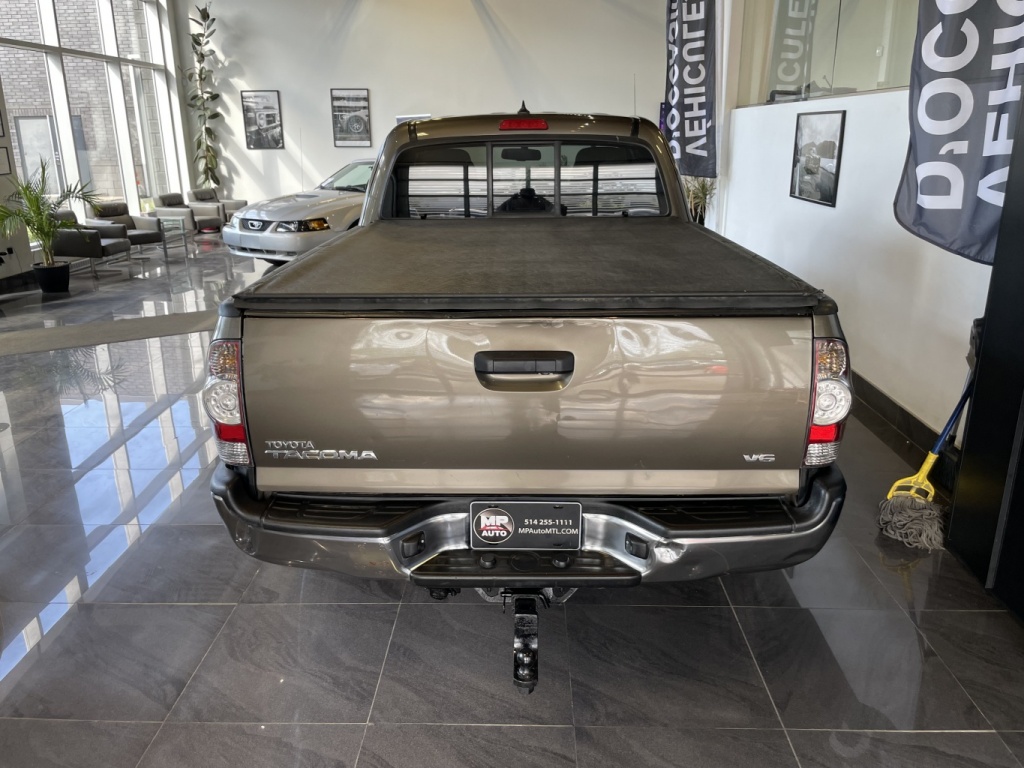 Toyota Tacoma  2012 — photo 6