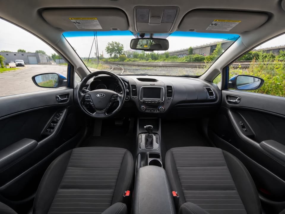 2018 Kia Forte — photo 14