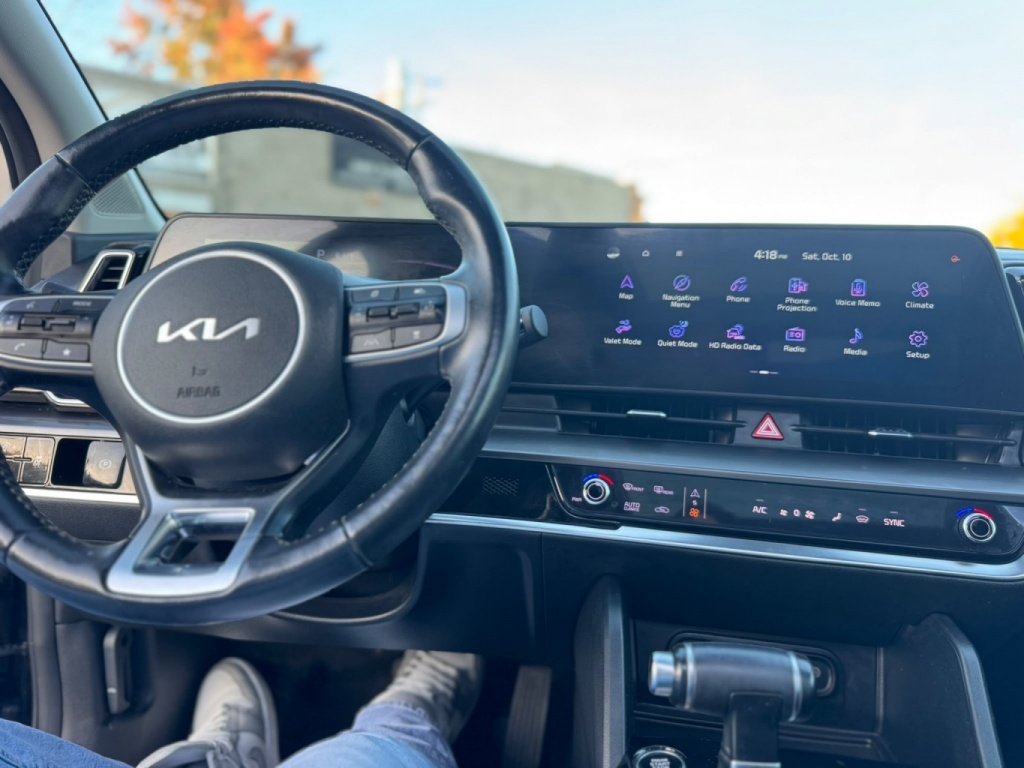 KIA Sportage EX 2023 — photo 16