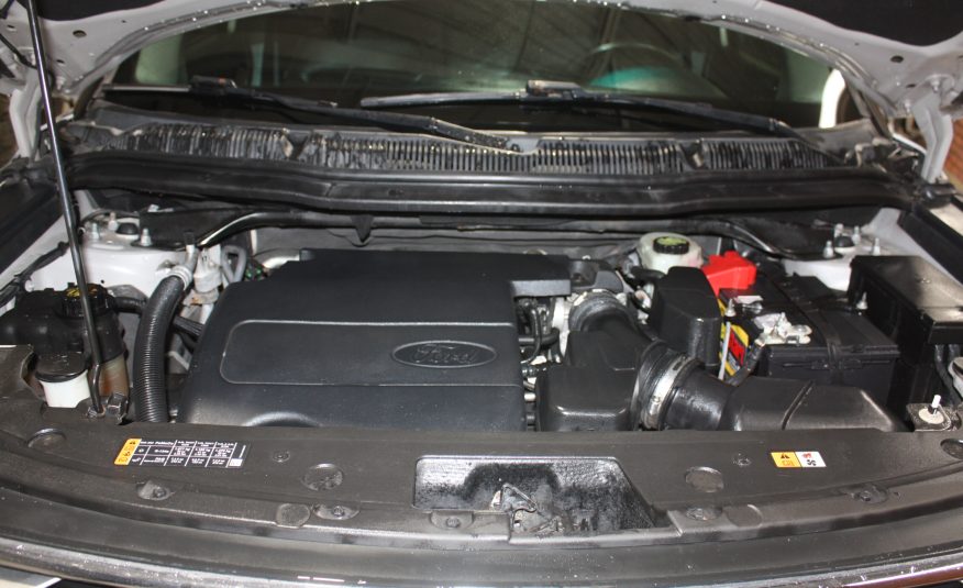 2016 FORD EXPLORER XLT 4X4 — photo 14