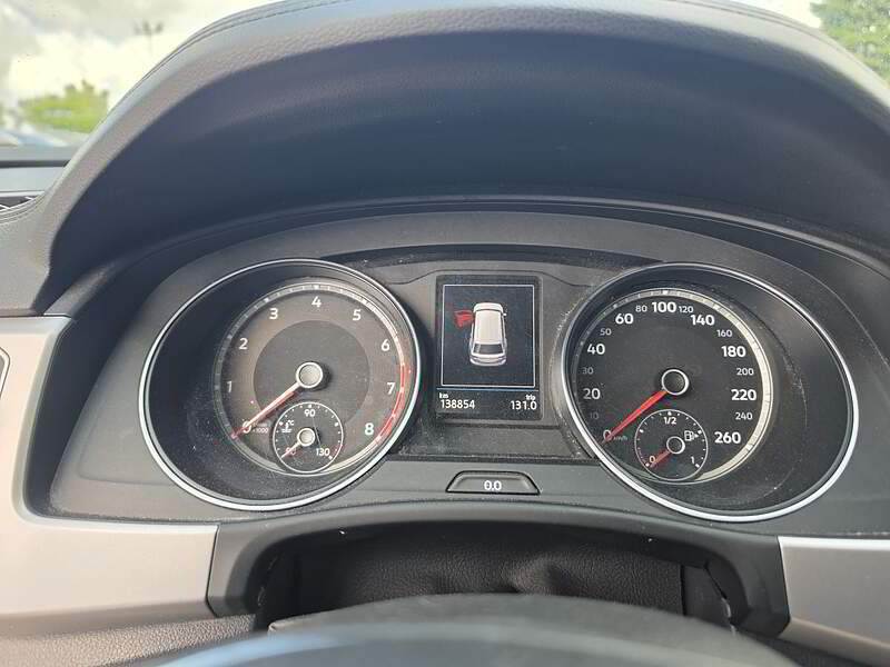 Volkswagen Atlas 2018 COMFORTLINE / 7 PASSAGERS / AWD / CUIR + CAMERA + BLUETOOTH +++ — photo 14
