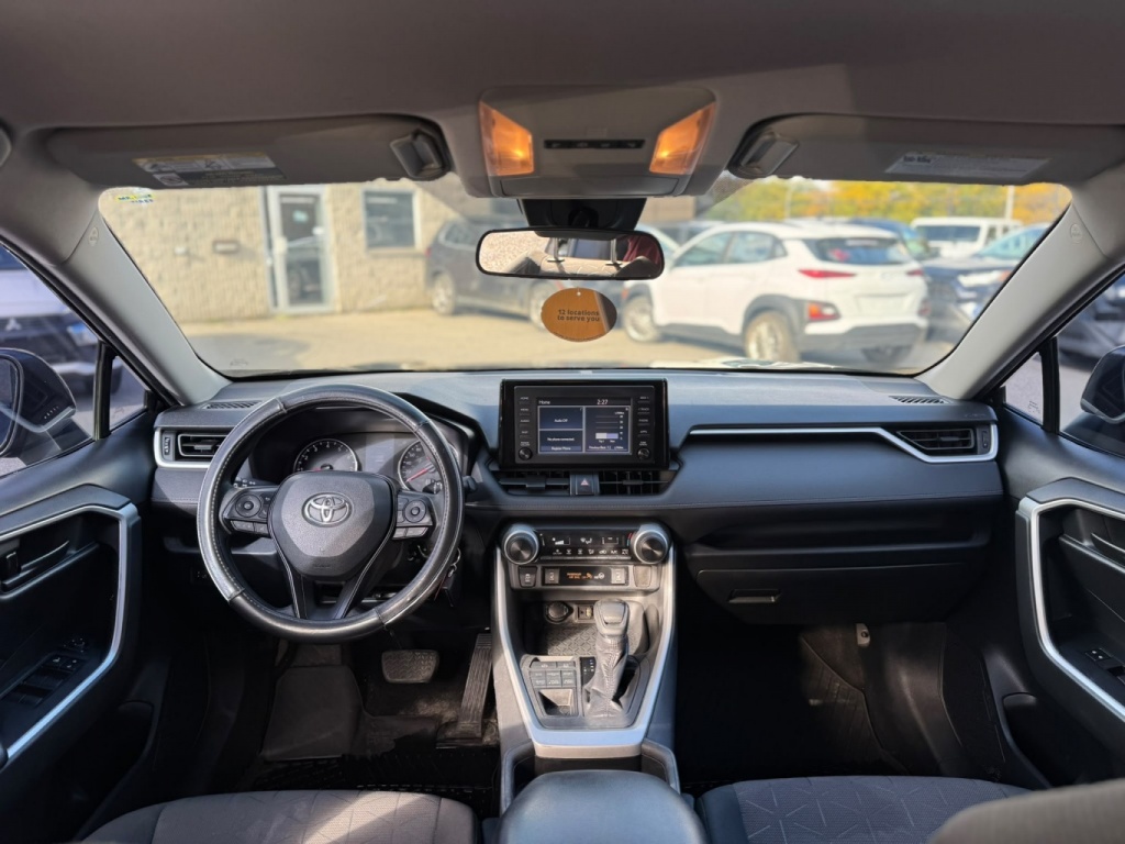 Toyota RAV4 LE 2019 — photo 7