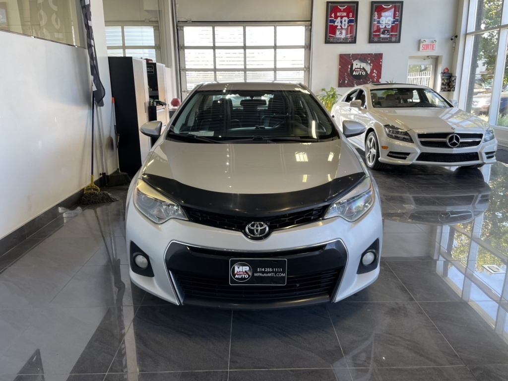 Toyota Corolla S 2015 — photo 2