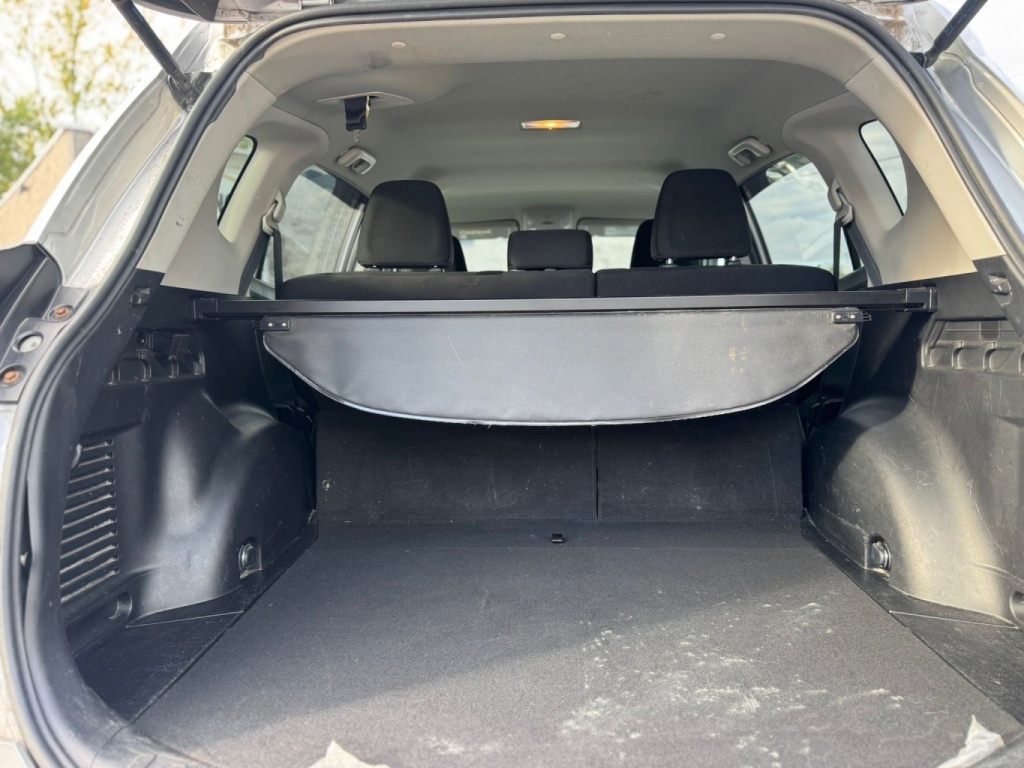 Toyota RAV4 LE 2018 — photo 7