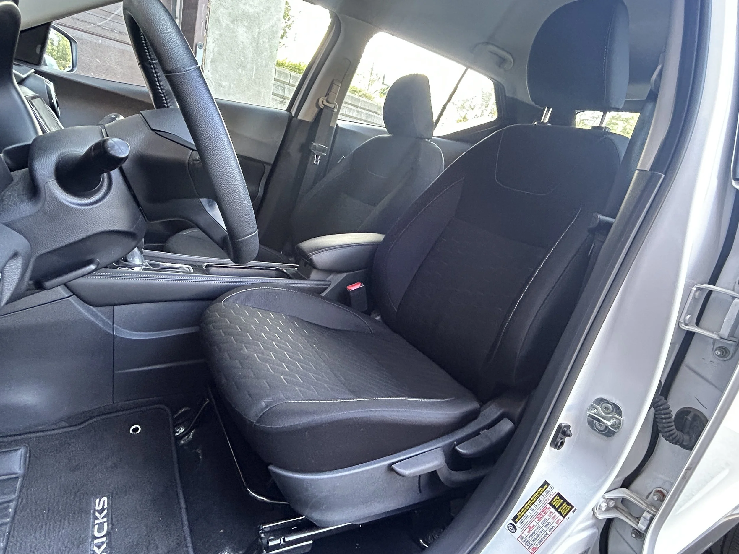 2024 Nissan Kicks SV — photo 10