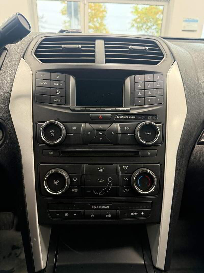 Ford Explorer 2018 INTERCEPTOR / AUTO + CAMERA ++ — photo 10