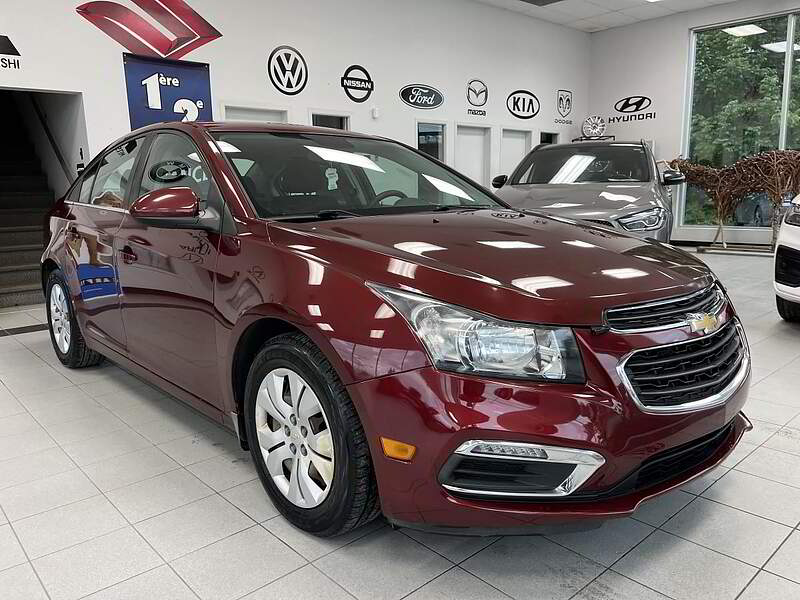 Chevrolet Cruze 2016 LT / AUTO + CAMERA + BLUETOOTH + BAS KM +++ — photo 3