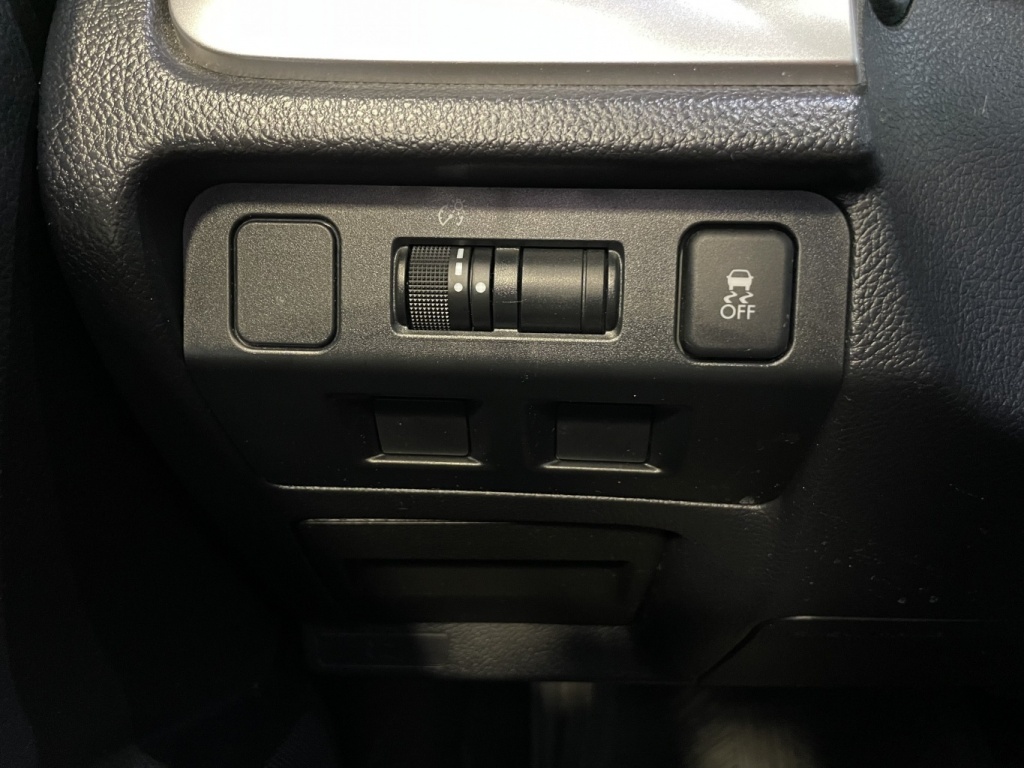 Subaru Impreza 2,0i 2016 — photo 29