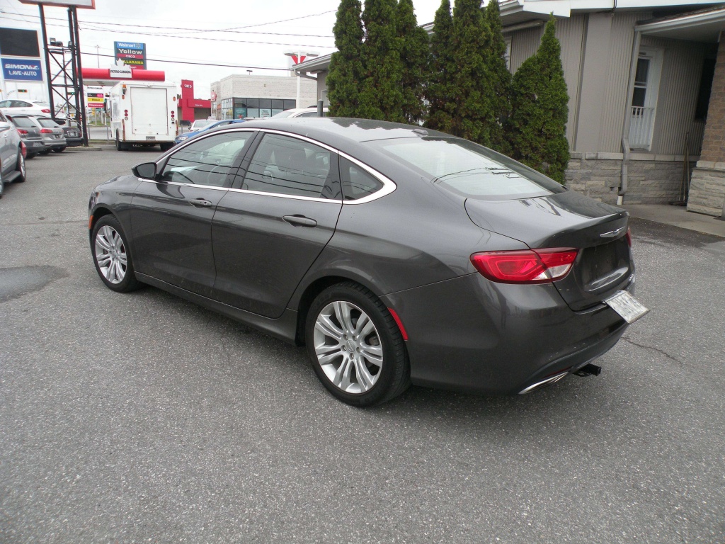 Chrysler 200 Limited 2015 — photo 3