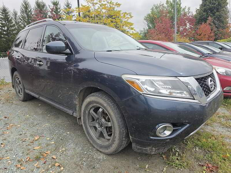 Nissan Pathfinder 2016 4 roues motrices 4 portes, SV — photo 3