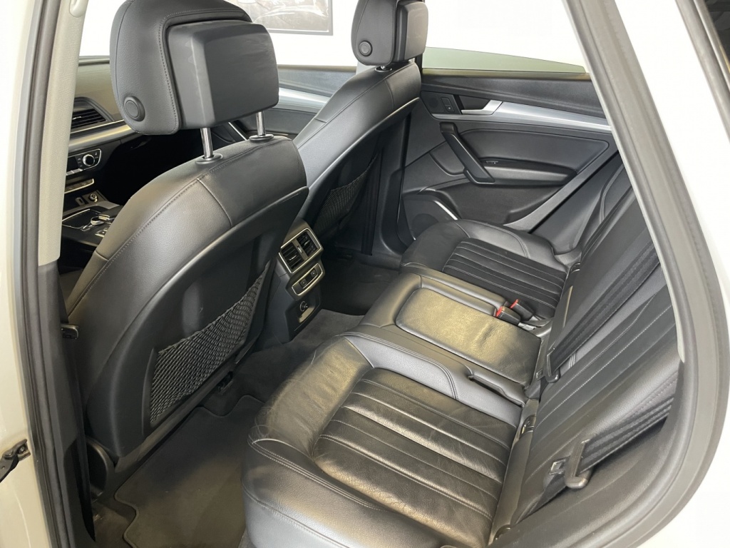 Audi Q5 Progressiv 2018 — photo 12