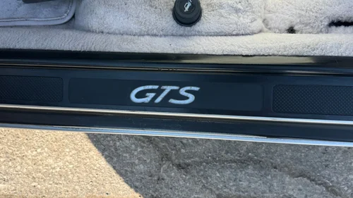Porsche 928 GTS 1993 — photo 15
