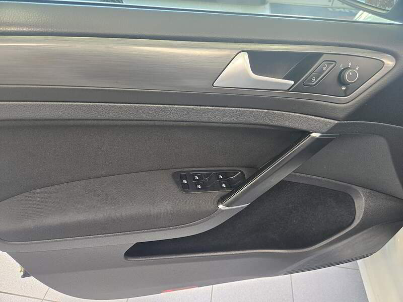Volkswagen Golf SportWagen 2019 COMFORTLINE / AWD + MANUEL + CAMERA + BLUETOOTH +++ — photo 11