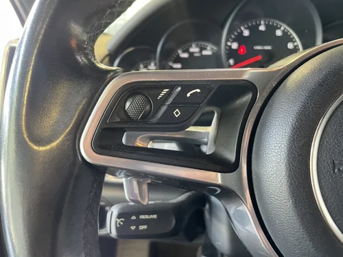 Porsche Cayenne  2017 — photo 19