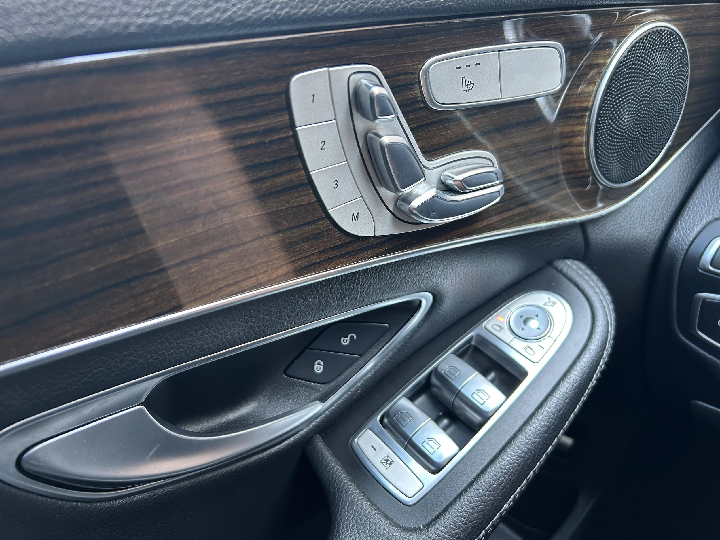 Mercedes-Benz C300 AMG 2017 — photo 19