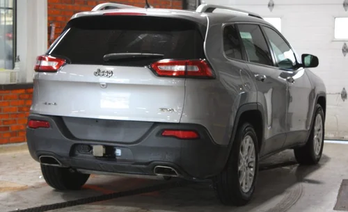 2015 JEEP CHEROKEE NORTH 4X4 — photo 6