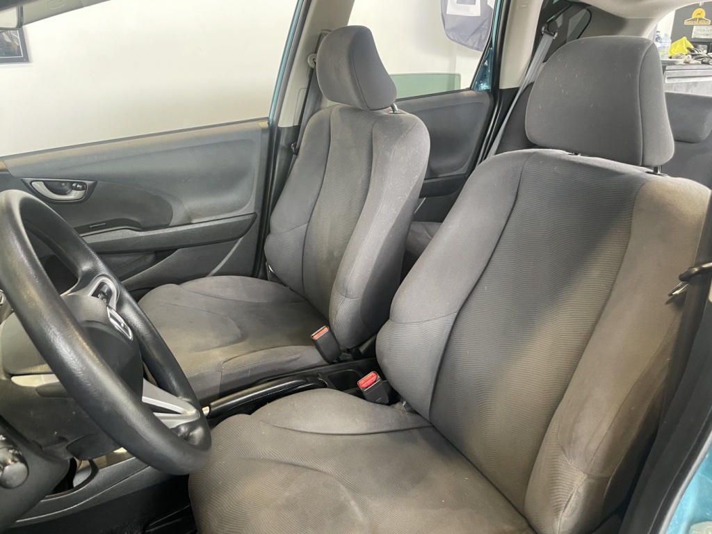 Honda Fit LX 2014 — photo 16