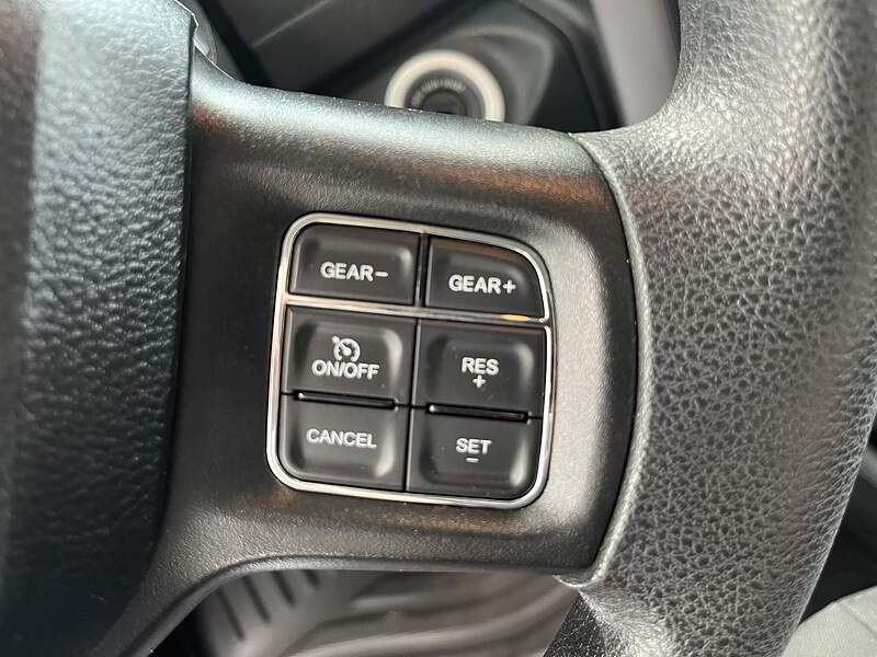 RAM 1500 Classic 2022 CLASSIQUE EXPRESS / MOTEUR 5.7L + CAMERA + BLUETOOTH +++ — photo 14