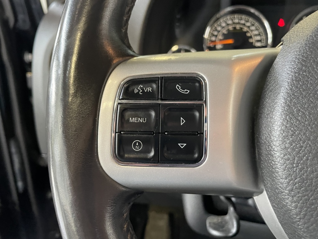 Jeep Compass Sport 2016 — photo 17