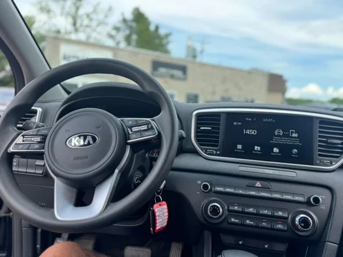 KIA Sportage LX 2021 — photo 16