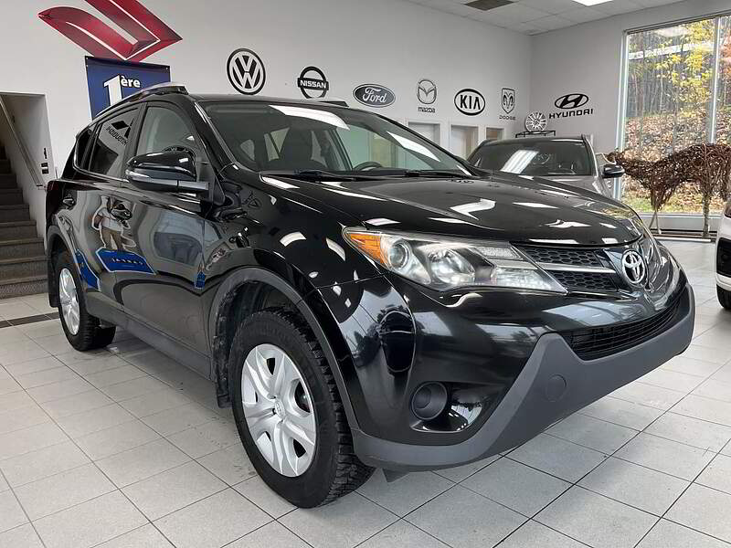 Toyota RAV4 2015 LE / TRACTION AVANT + AUTO + CAMERA + DÉMAREUR ++ — photo 3