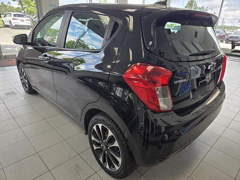Chevrolet Spark 2021 LT / AUTO + CAMERA + BLUETOOTH +++ — photo 3