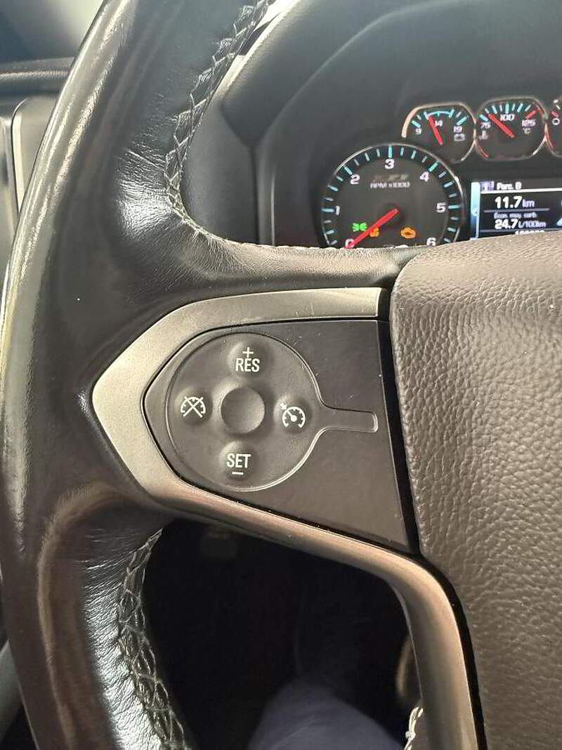 Chevrolet K1500 2019 LT / Z71 OFF ROAD / 6 PLACES + CAMERA + BLUETOOTH + BAS KM +++ — photo 14