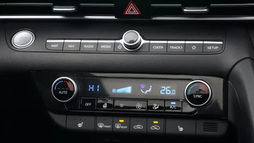 Hyundai Elantra  2023 — photo 10