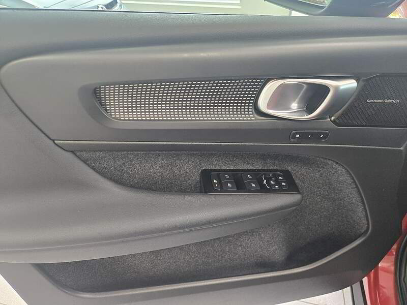 Volvo XC40 2022 T5 R-Design TI / AWD + TOIT + AUTO + GPS + CAMERA + BLUETOOTH +++ — photo 9