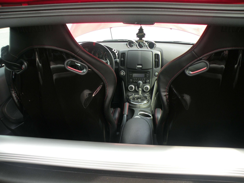 Nissan 370Z Sport 2018 — photo 28