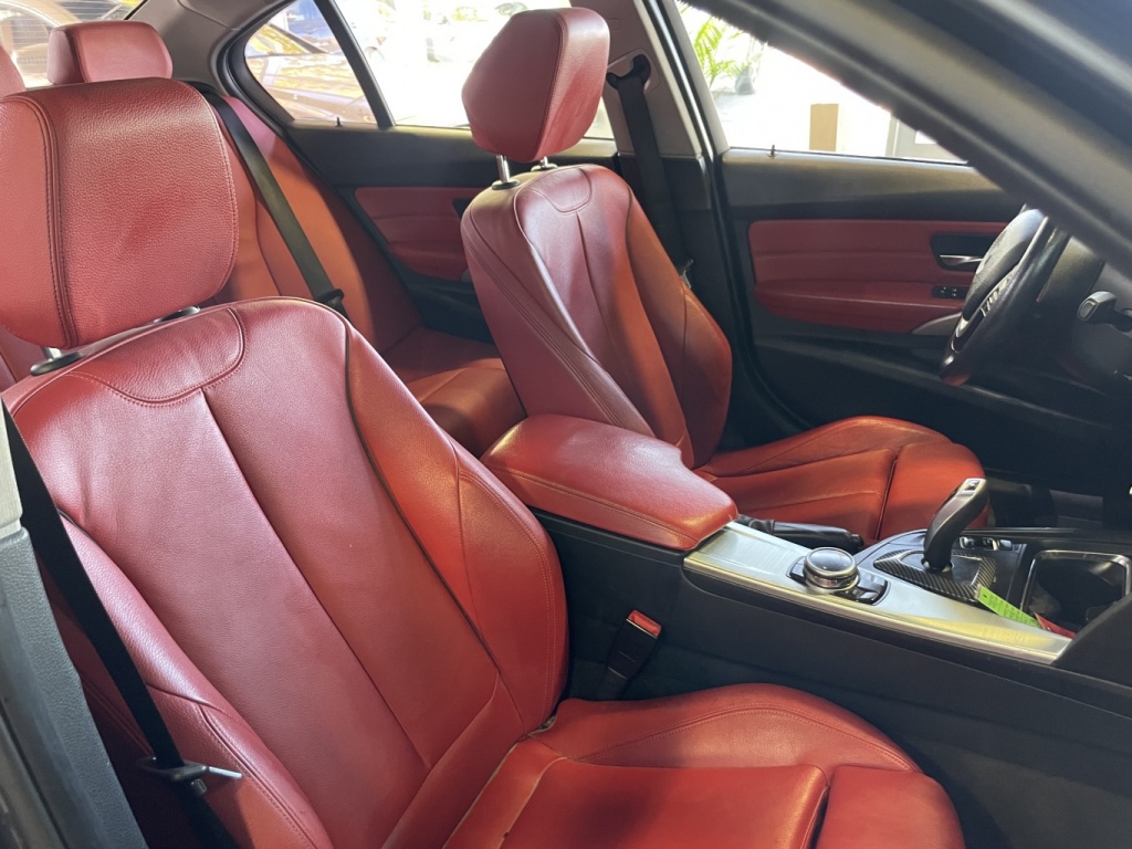 BMW Serie 3 320i xDrive 2014 — photo 14