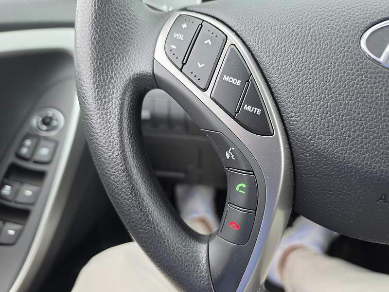 Hyundai Elantra GT 2014 GL / AUTO + BLUETOOTH + BAS KM +++++ — photo 11