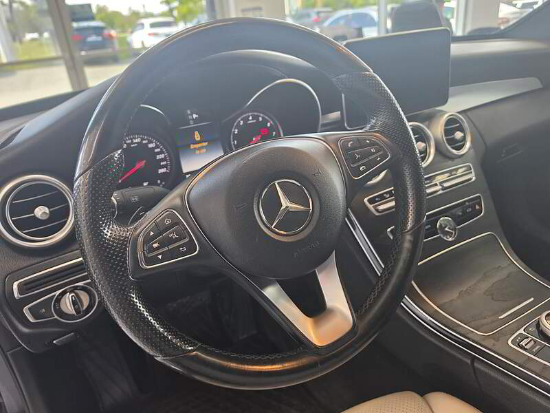 Mercedes-Benz C 300 2016 C300 / 4MATIC + TOIT + CAMERA + BLUETOOTH + BAS KM +++ — photo 9