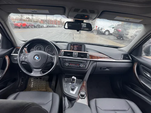 BMW 328i xDrive 2013 — photo 8