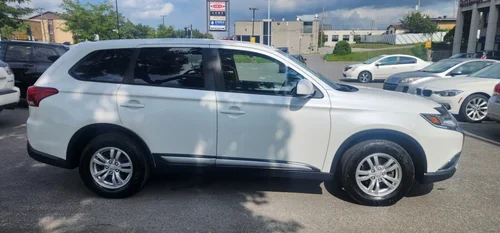 Mitsubishi Outlander ES 2016 — photo 4