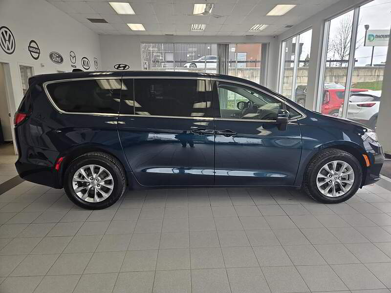 Chrysler Pacifica 2023 TOURING / AWD + 7 PLACES + CAMERA + CUIR + BLUETOOTH +++ — photo 5
