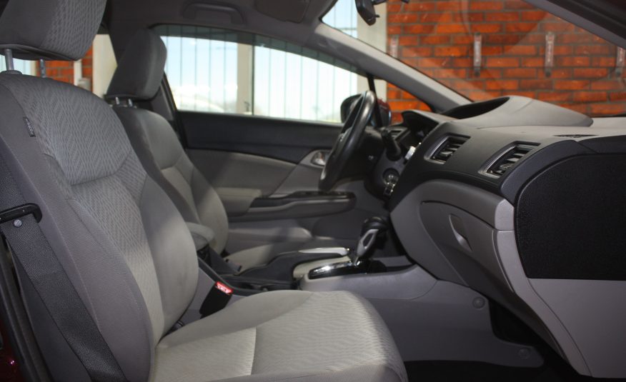 2015 HONDA CIVIC LX — photo 8