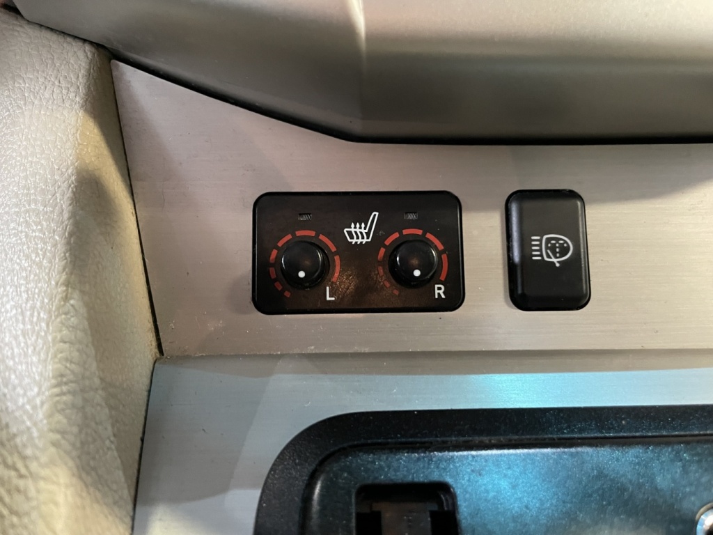 Lexus RX 400  2006 — photo 22