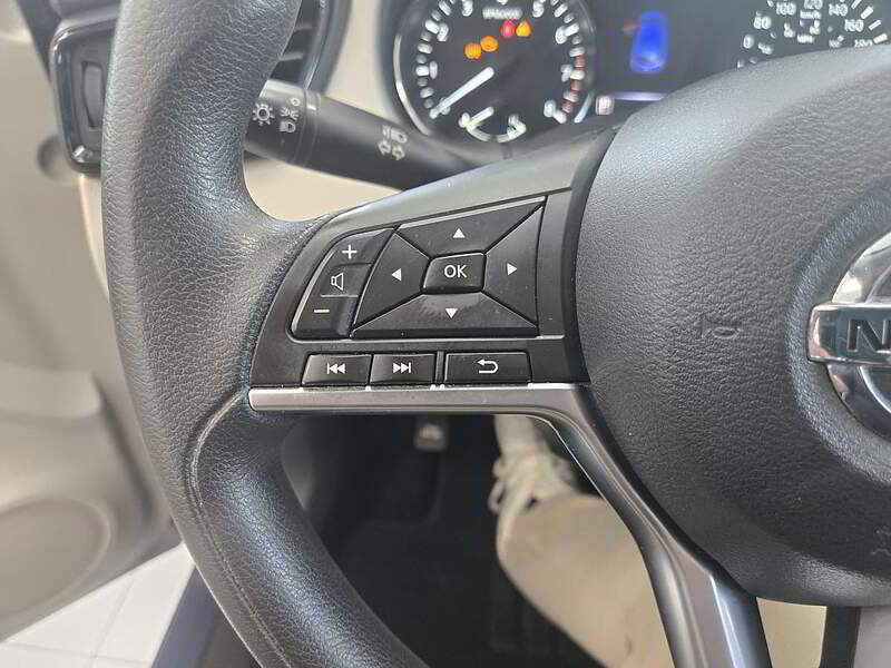 Nissan Qashqai 2018 S / AUTO + CAMERA + BLUETOOTH + BAS KM +++ — photo 19