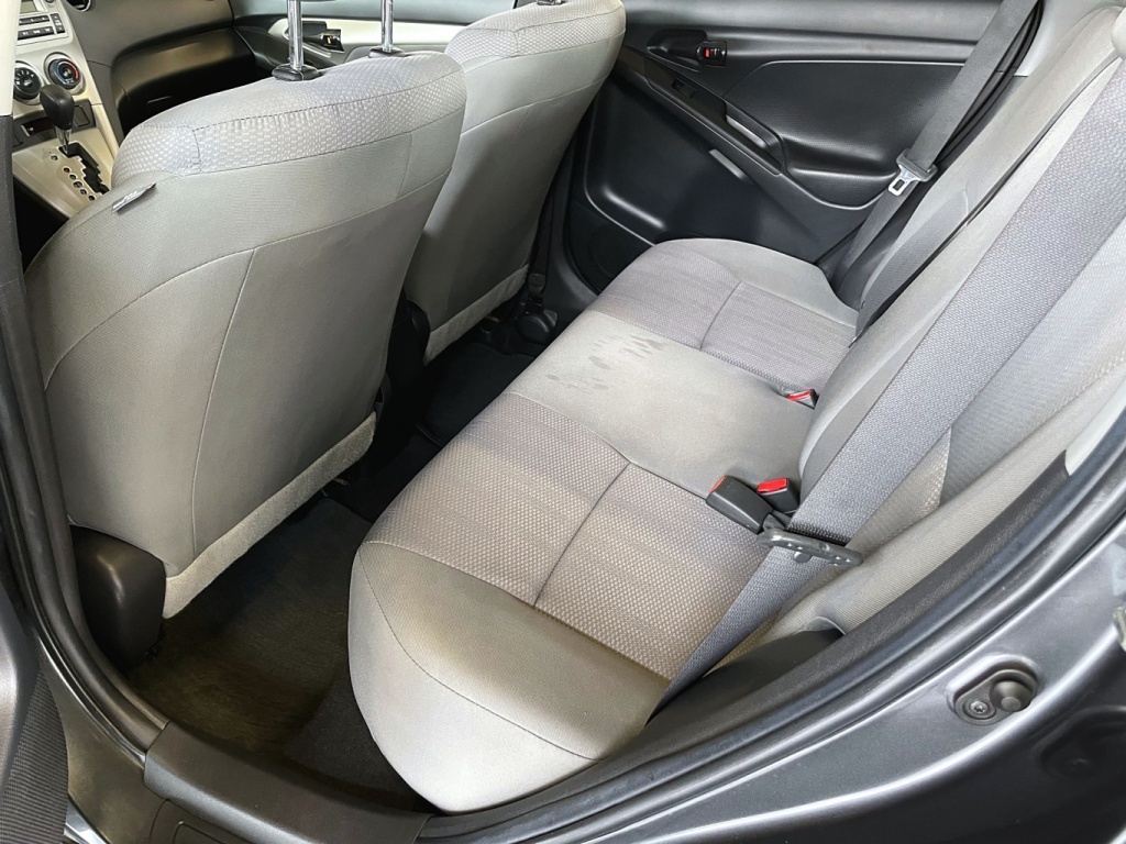 Toyota Matrix  2012 — photo 11