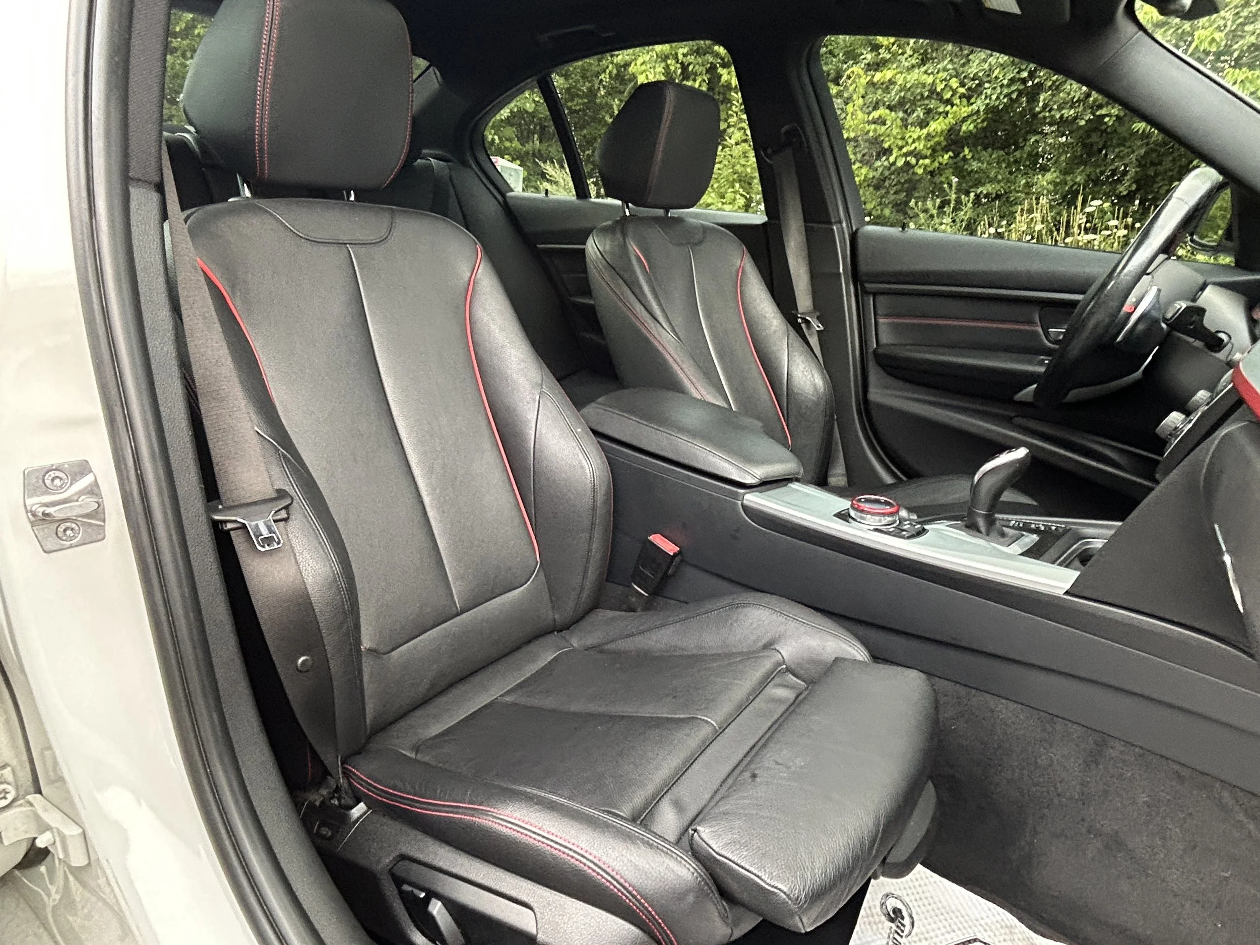 BMW 328D xDrive 2014 — photo 11
